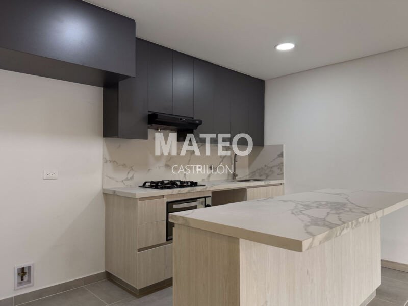 Apartamento en venta en El Esmeraldal, Envigado