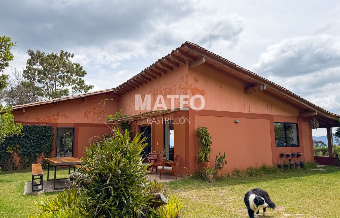 Casa campestre en Loma La Catedral